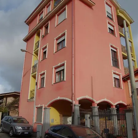 Apartamento Pozzo Sella Aparthouse - Tramonto Sulla Miniera Iglesias